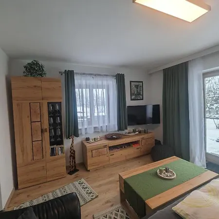 Walter Gluche Διαμέρισμα *